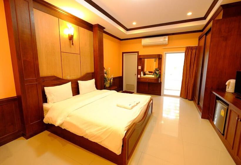 マスタールーム, The Muk Lagoon