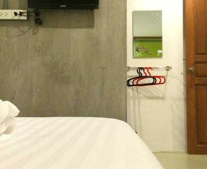 חדר סטנדרט עם מיטת קינג, K2 Backpacker Hostel