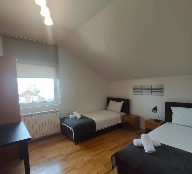 اتاق سوپریور خانوادگی, Kengur Resort