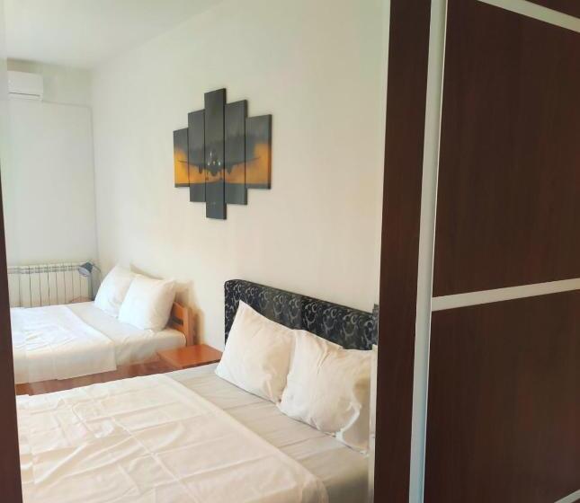 اتاق سوپریور خانوادگی, Kengur Resort