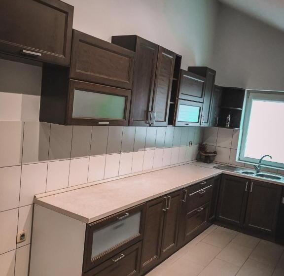 آپارتمان 1 خوابه, Kengur Resort