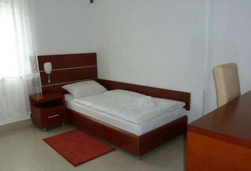 اتاق استاندارد یک نفره, Guesthouse Villa Inn