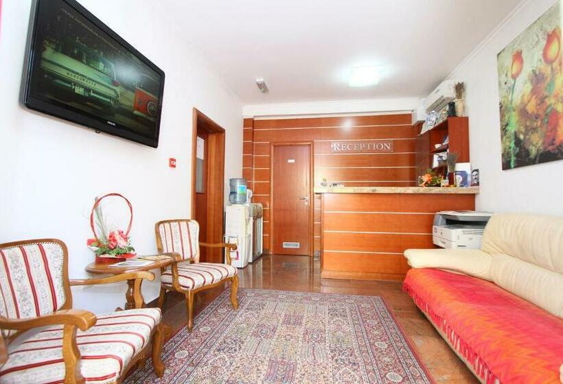 اتاق استاندارد یک نفره, Guesthouse Villa Inn