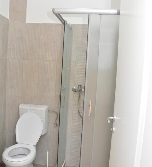 اتاق استاندارد یک نفره, Chalets & Rooms čarda šebešfok