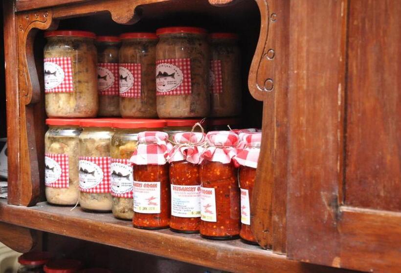 اتاق استاندارد یک نفره, Chalets & Rooms čarda šebešfok