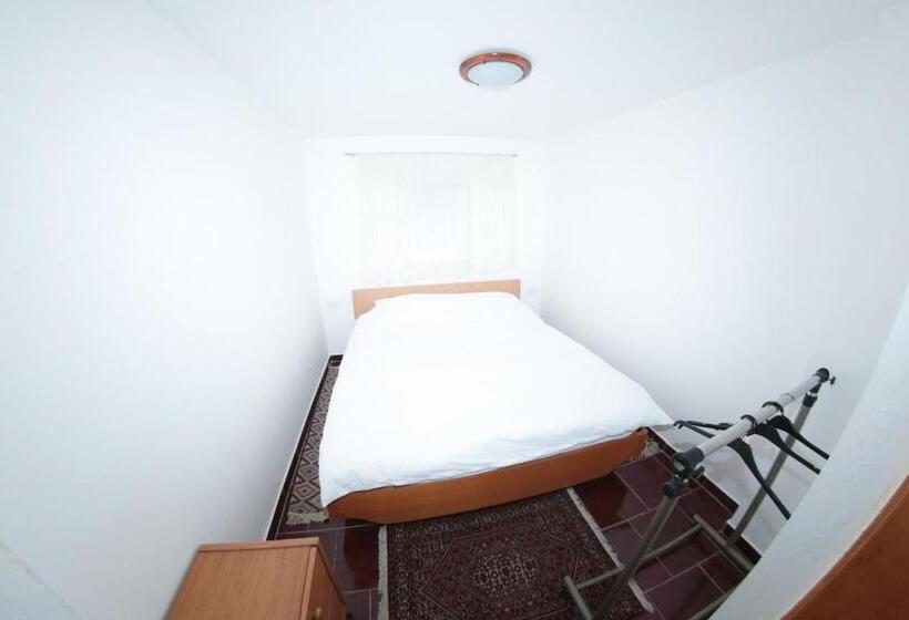 آپارتمان 2 خوابه, Chalets & Rooms čarda šebešfok