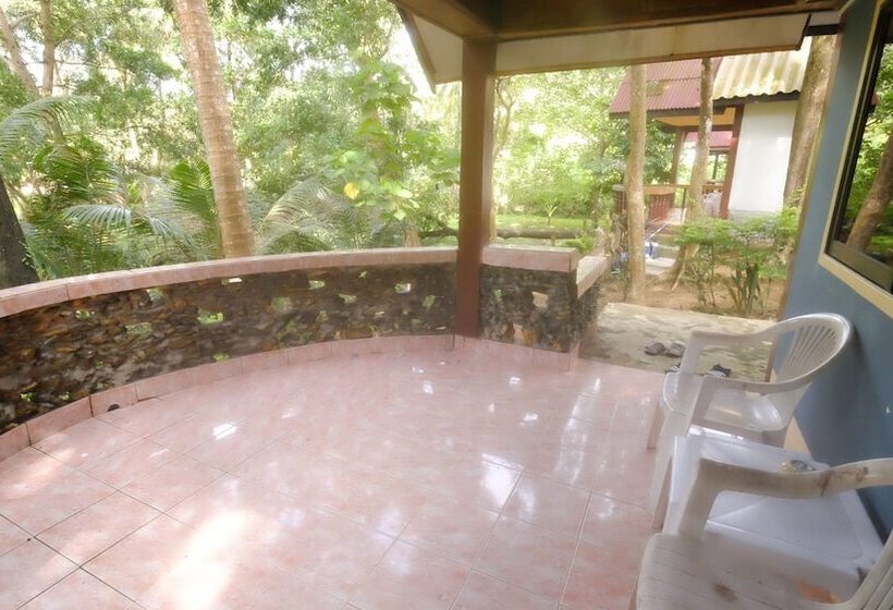 디럭스 룸, Lanta Sunmoon Bungalow