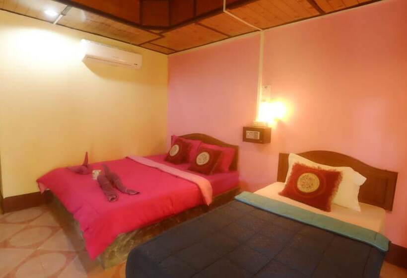 디럭스 룸, Lanta Sunmoon Bungalow