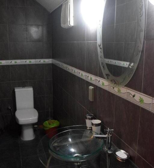 جناح كلاسيكي, Sanuk Bungalows