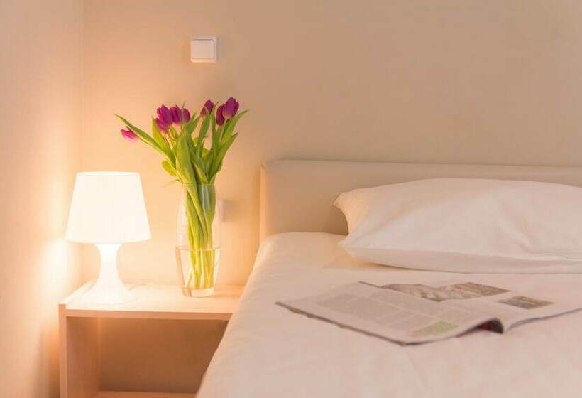 コンフォートワンルーム, Aroom Hotel On Kitay Gorod