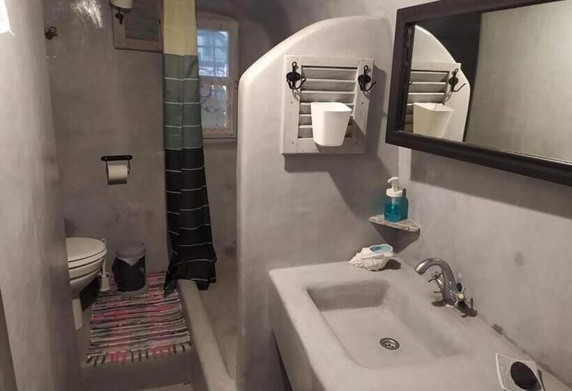 Estudio Estándar, Emmantina