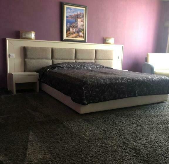 Cameră Deluxe, Concorde