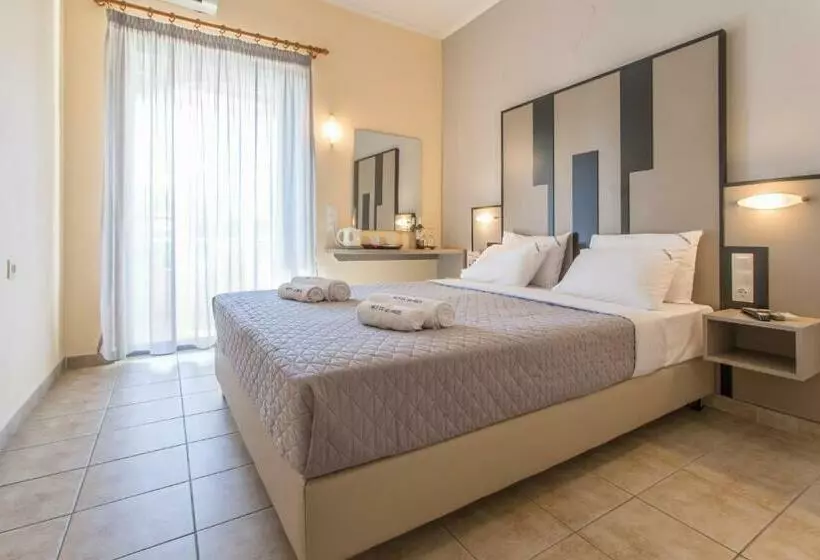 Chambre Standard, Glaros