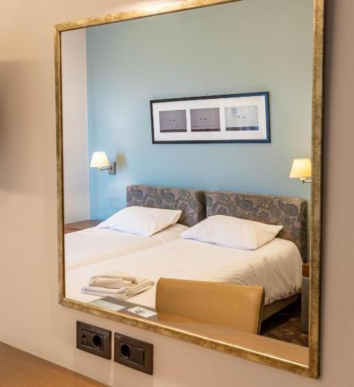 חדר סופריור לשלושה עם נוף לים, Harmony Rooms Nafplio