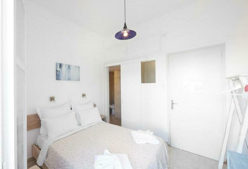 סוויטת ג'וניור משפחתית, Londos