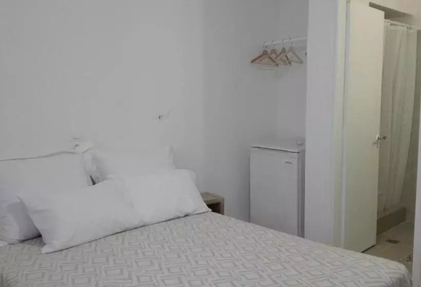 اتاق اکونومی, Londos