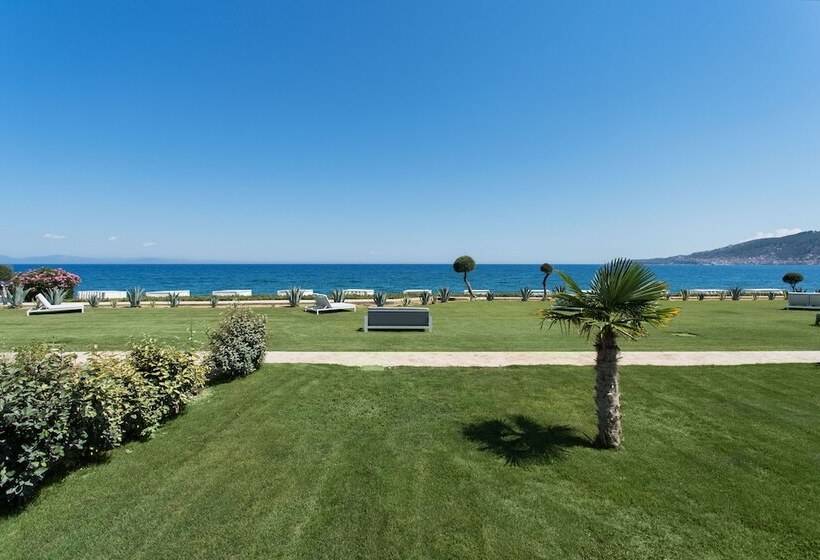 Люкс Вид на Море с Гидромассажем, Mareggio Exclusive Residences & Suites