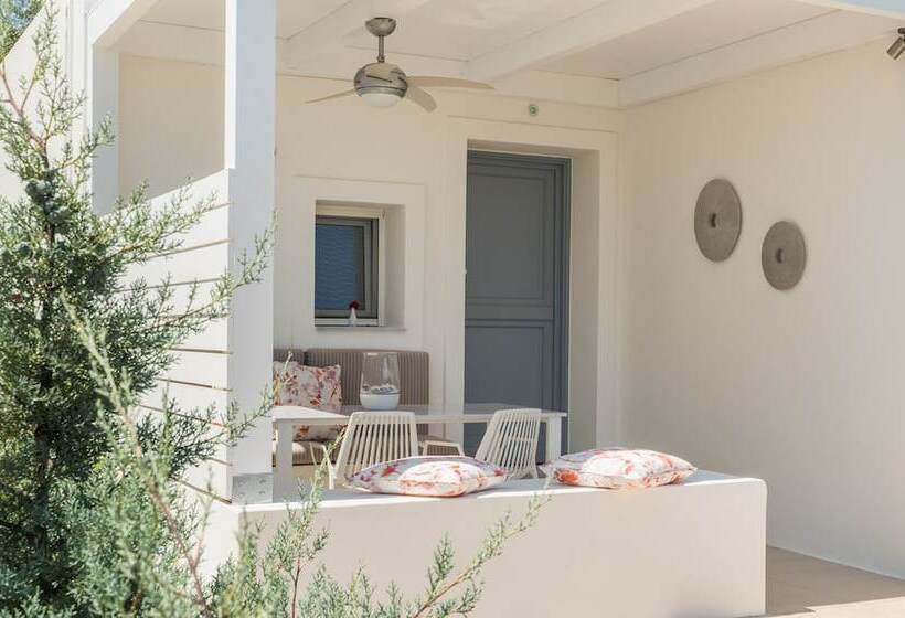 Люкс Вид на Море с Гидромассажем, Mareggio Exclusive Residences & Suites