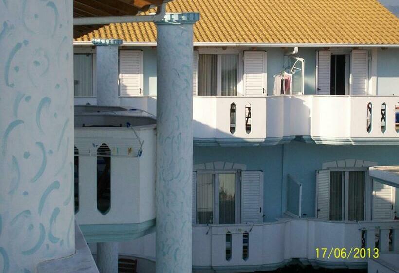 חדר סטנדרט, Spiros