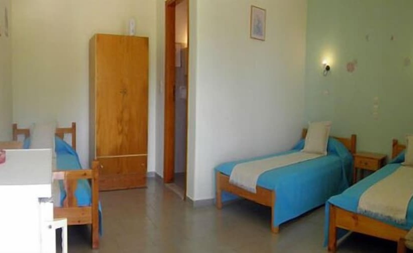 Economy Triple Room, Pension Anna