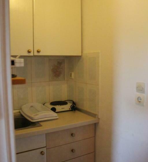 Студия Стандарт, Villa Nefeli