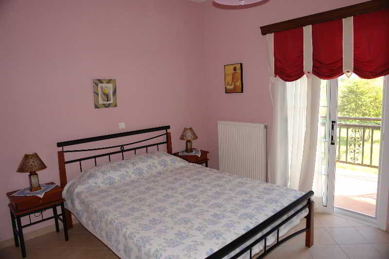 Студия Стандарт, Villa Nefeli