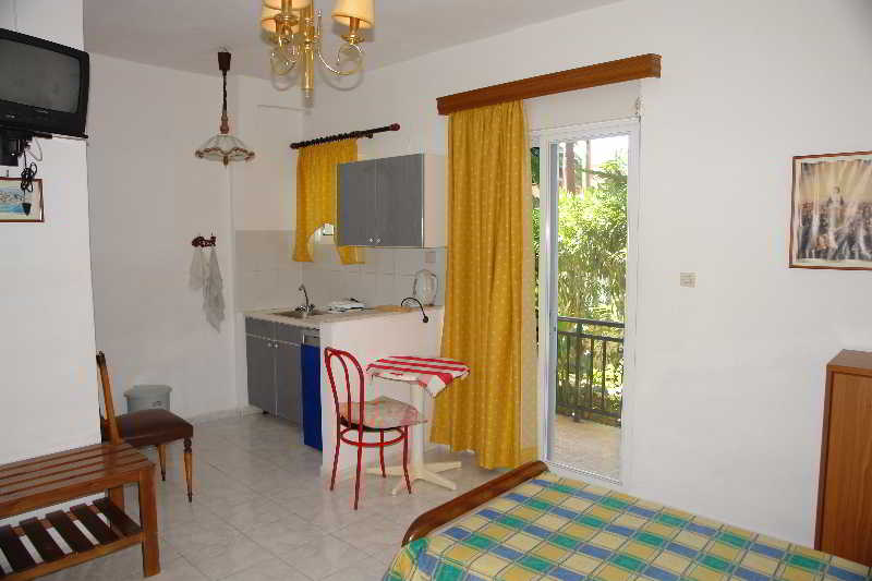 Студия Стандарт, Villa Nefeli