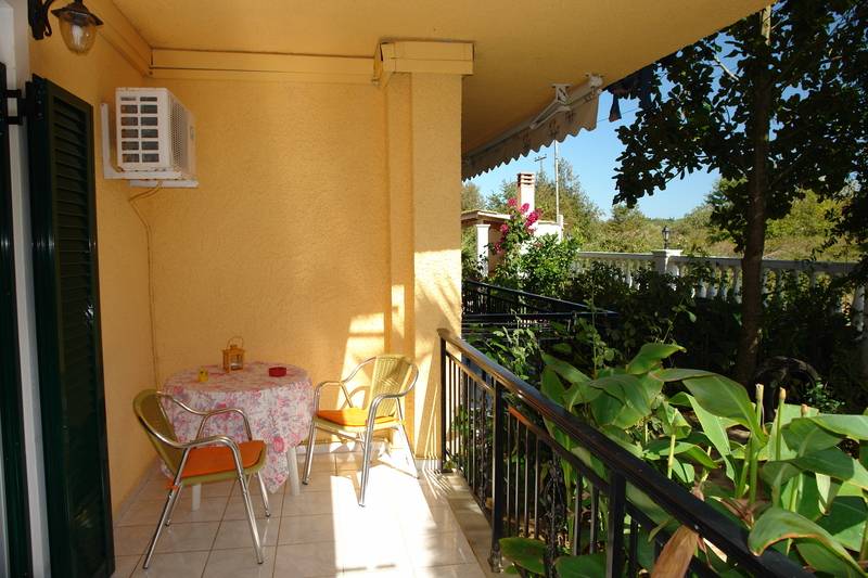 Студия Стандарт, Villa Nefeli