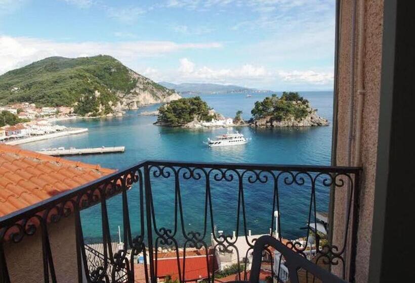 חדר סטנדרט עם מרפסת, Avra