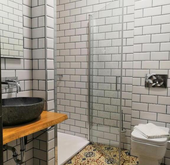 חדר סטנדרט עם מרפסת, Avra