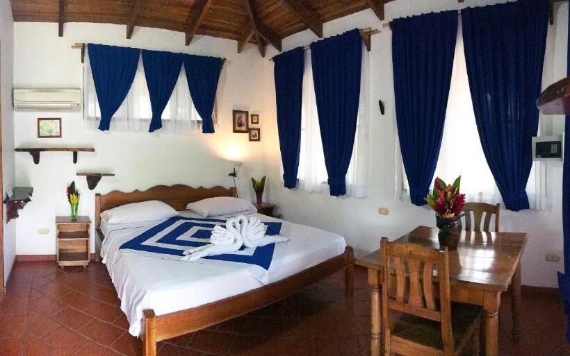 غرفة قياسية مطلّة علي الحديقة, De Campo Caño Negro