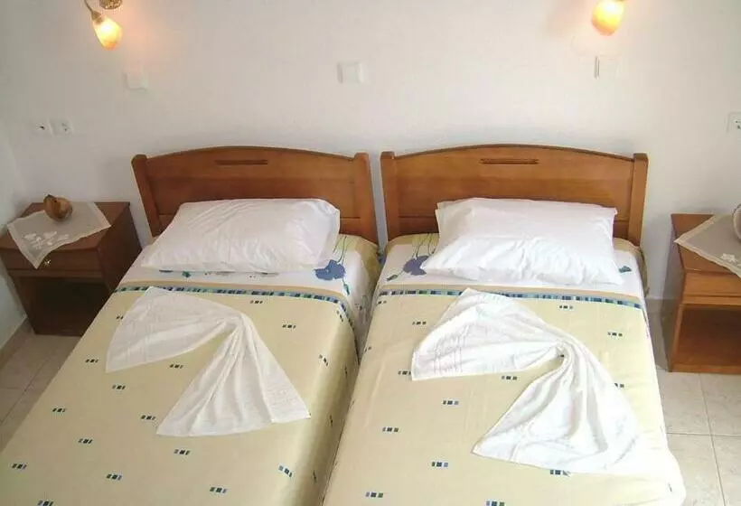 Chambre Standard, Estelle