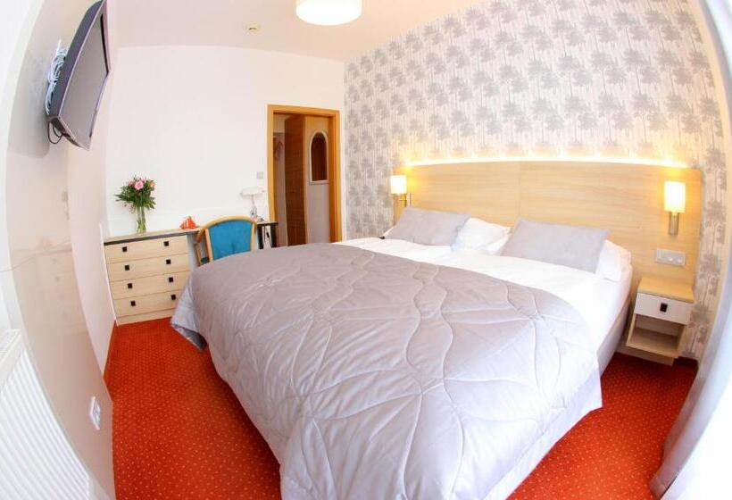 غرفة قياسية, Flora