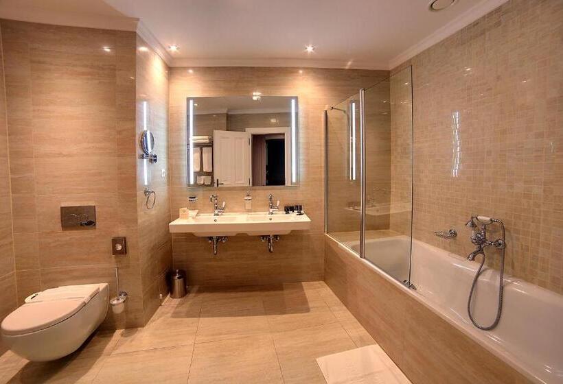 스위트, Luxury Spa Hotel Olympic Palace