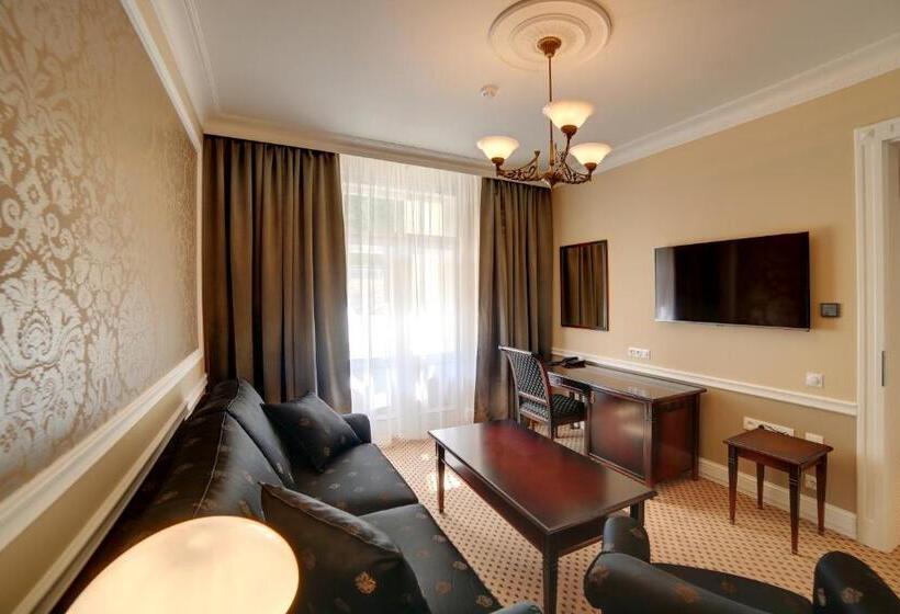 스위트, Luxury Spa Hotel Olympic Palace