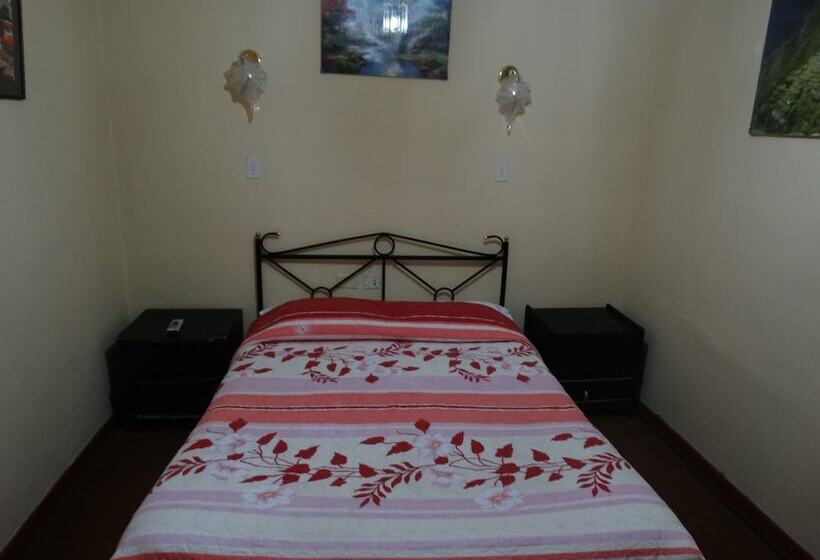 اتاق استاندارد یک نفره, Manco Capac