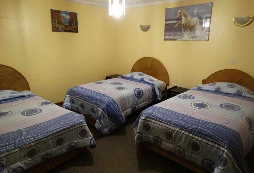 اتاق استاندارد سه نفره, Manco Capac