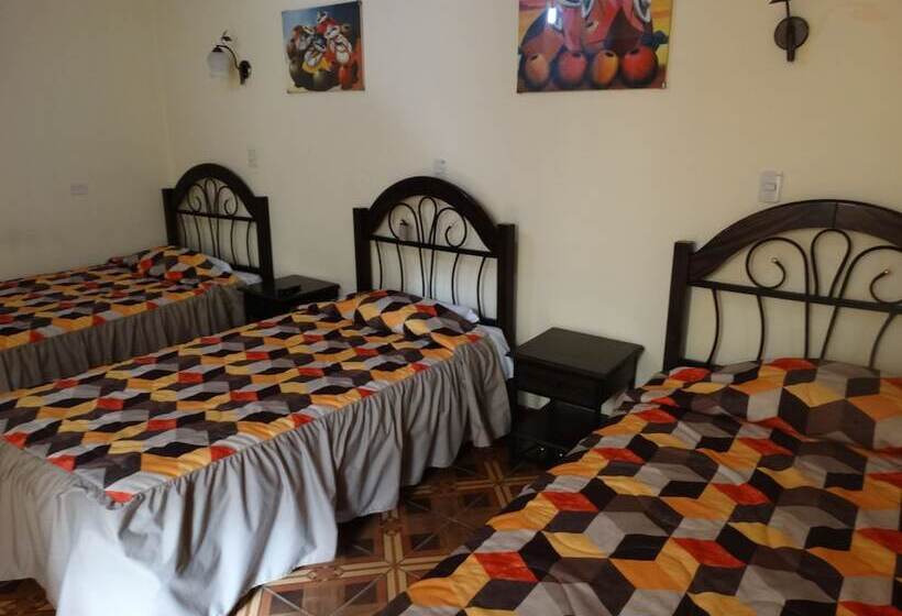 اتاق استاندارد سه نفره, Manco Capac