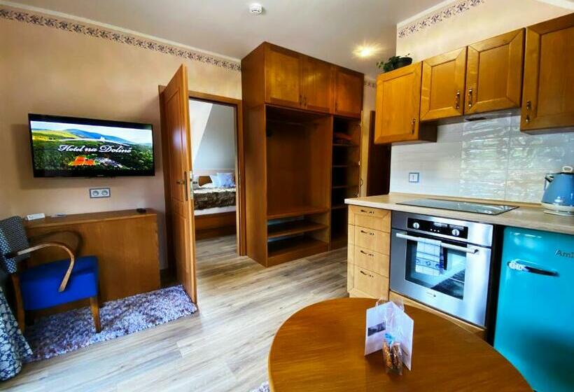 Suite Pezsgőfürdővel, Na Dolině