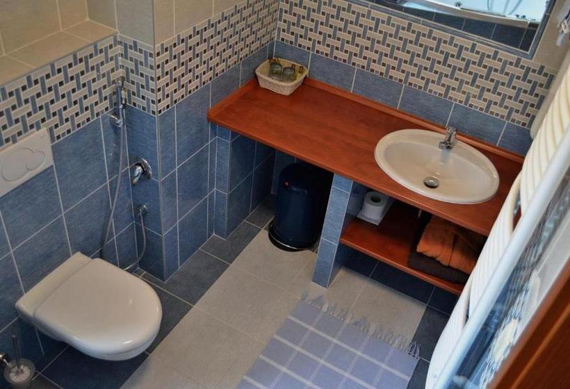 Standar Szoba Pezsgőfürdővel, Na Dolině