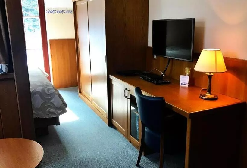 バスタブ付きスタンダードルーム, Na Dolině