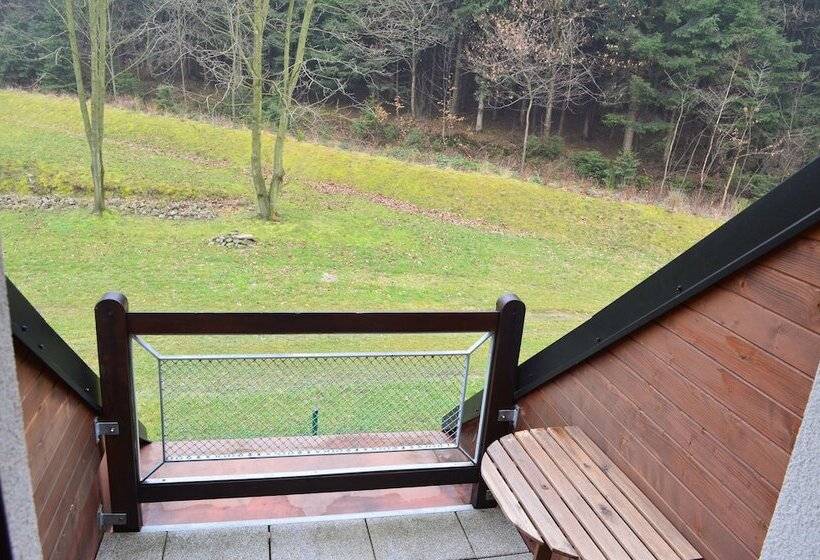 Standar Szoba Pezsgőfürdővel, Na Dolině