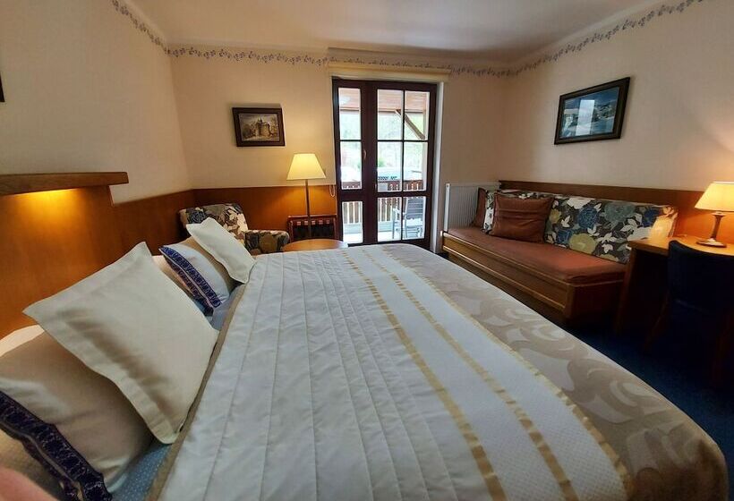 Superior Szoba, Na Dolině