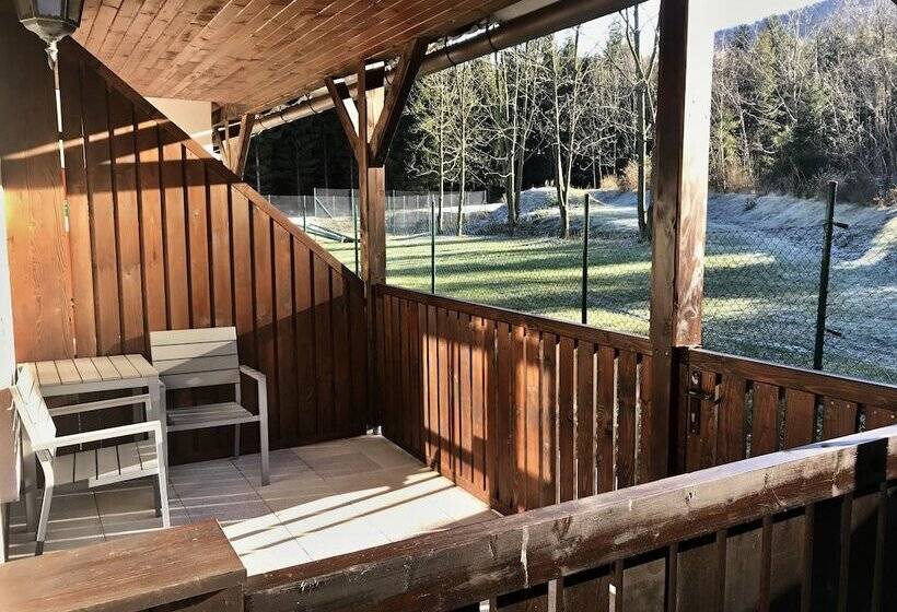 Superior Szoba, Na Dolině