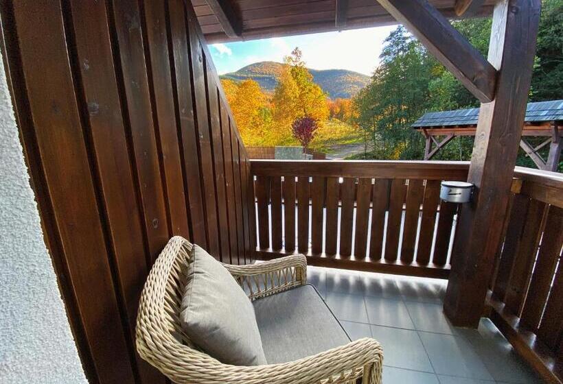 Standard Szoba Erkéllyel, Na Dolině