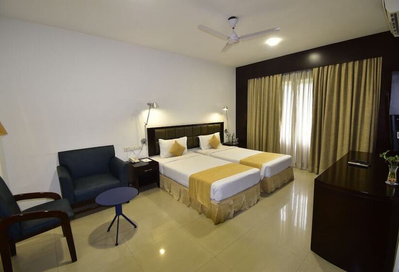 エクゼクティブルーム, The Fern Residency, Vadgaon   Talegaon, Pune