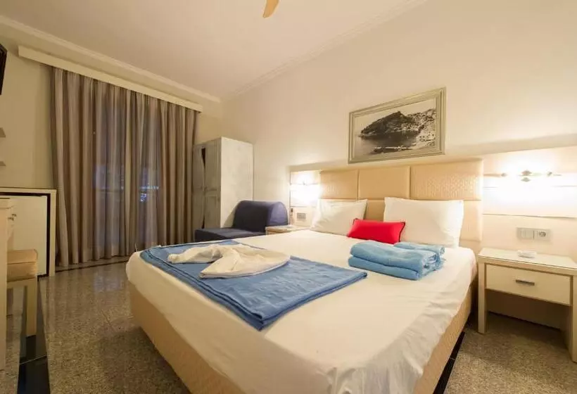 Superior-huone Parveke, Pansion Nikos Vergos