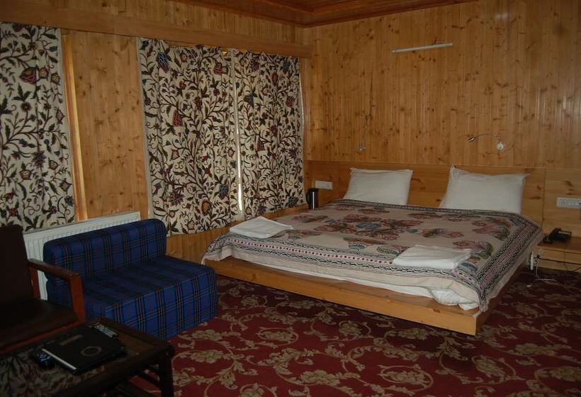 标准间, Paradise Inn