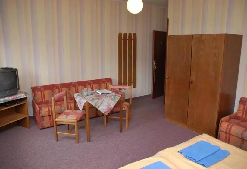 スタンダード4人部屋, Pension Fuka