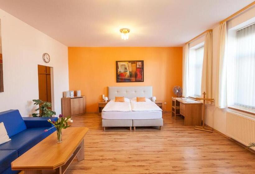 شقة غرفتين, Penzion Pohoda